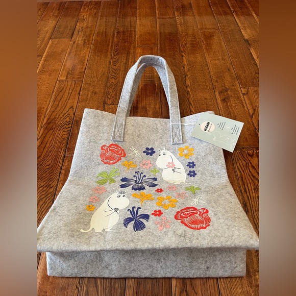 Moomin Bag Flower Print Tote Grey Multicolor - Picture 3 of 7